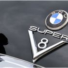 Super V8