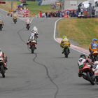 Superbike IDM Schleiz - Moto3 auf dem Weg zum Start