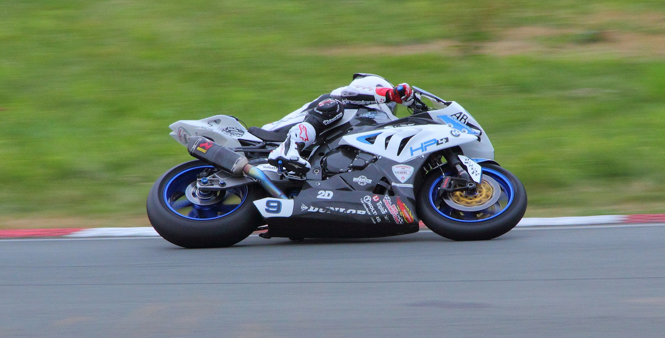 Superbike IDM Schleiz - Schräglage