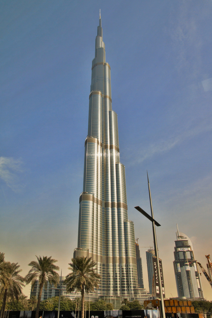 Superlative... Burj Khalifa in Dubai