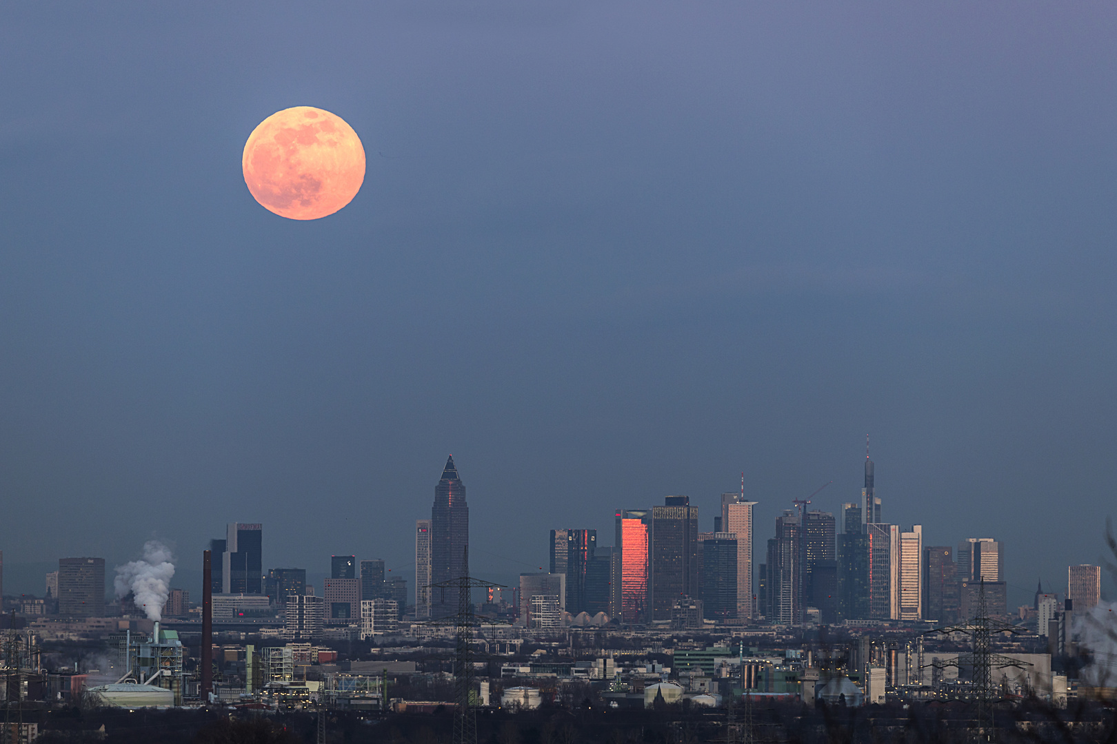 "Supermond" über Frankfurt am 19.02.2019 (1)