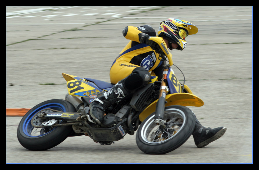 Supermoto 09