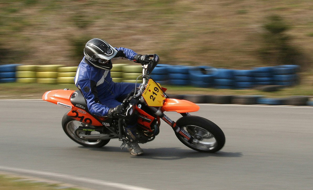 Supermoto Super Six