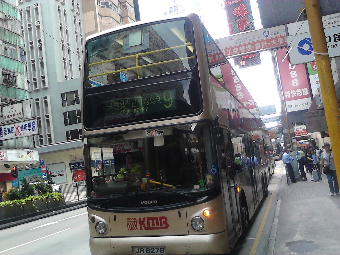 Superschicke Busse in Hongkong