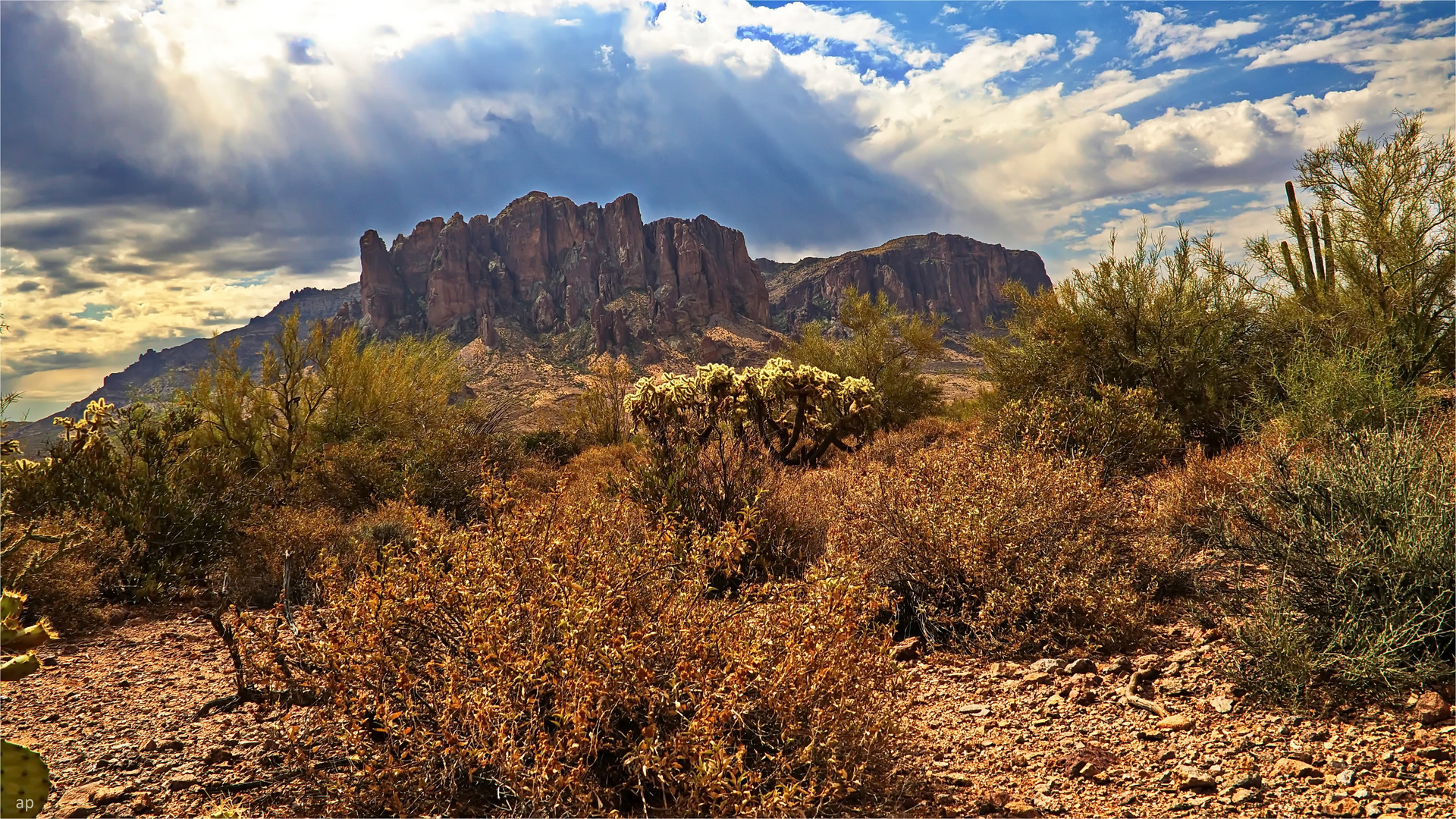 Superstition Mountains