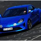 Sur la Piste ... la nouveau Renault Alpine 