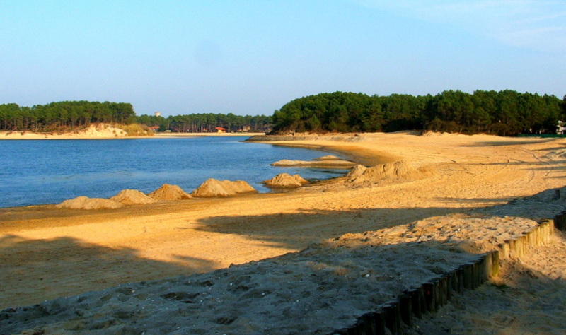 Sur la plage Abandonnée.. ...