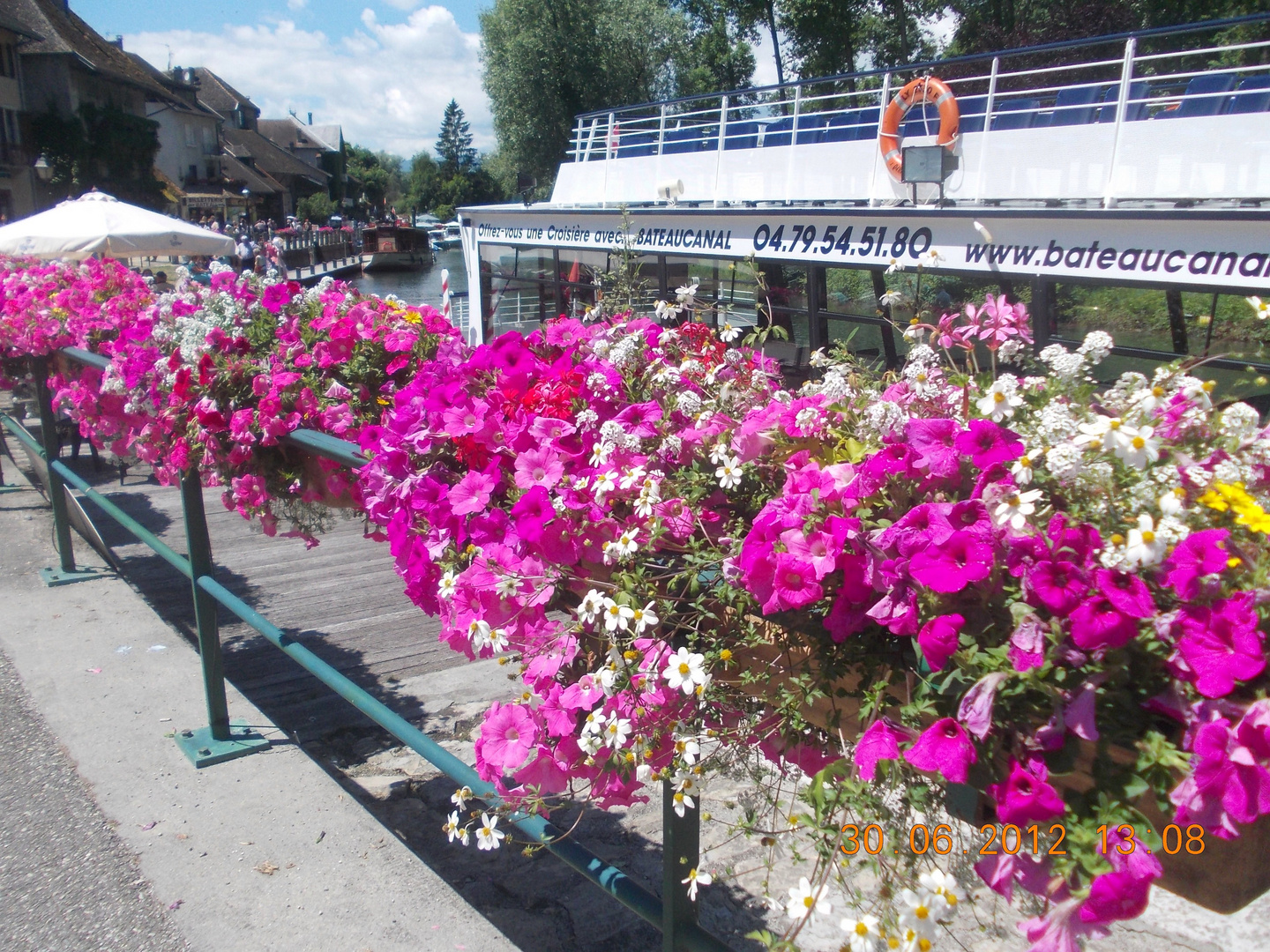 Sur le canal de Savière