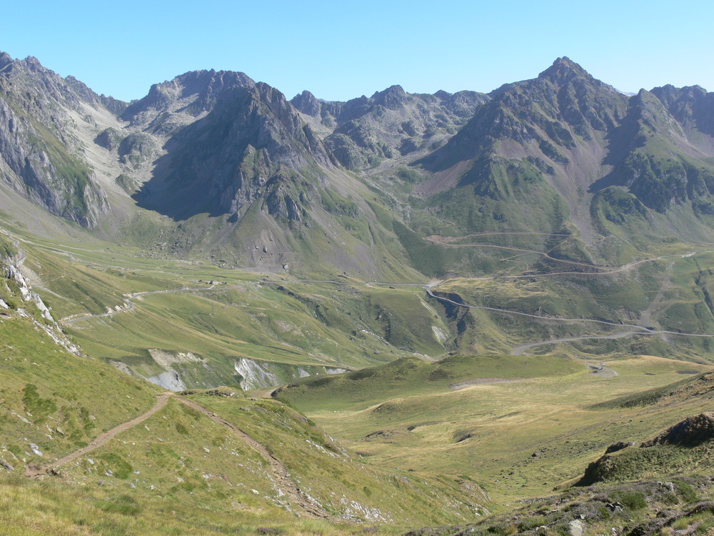 Sur le chemin pour lac d'Oncet.0707