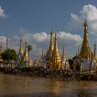 Sur le Lac Inle.