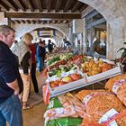 Sur le marché de Montréal-du-Gers