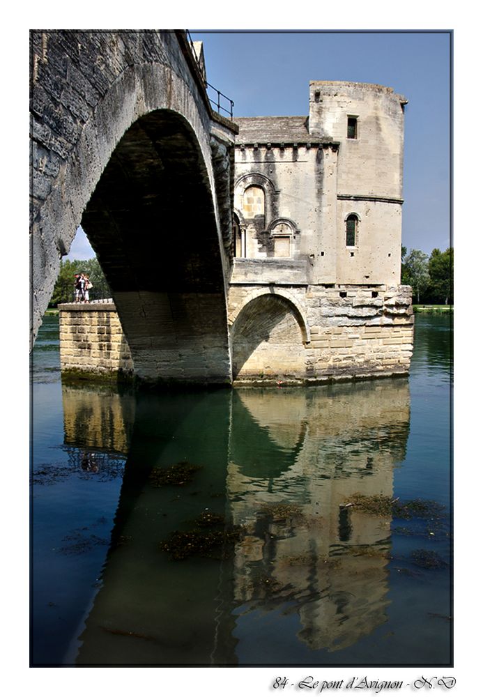 Sur le pont d'Avignon !!