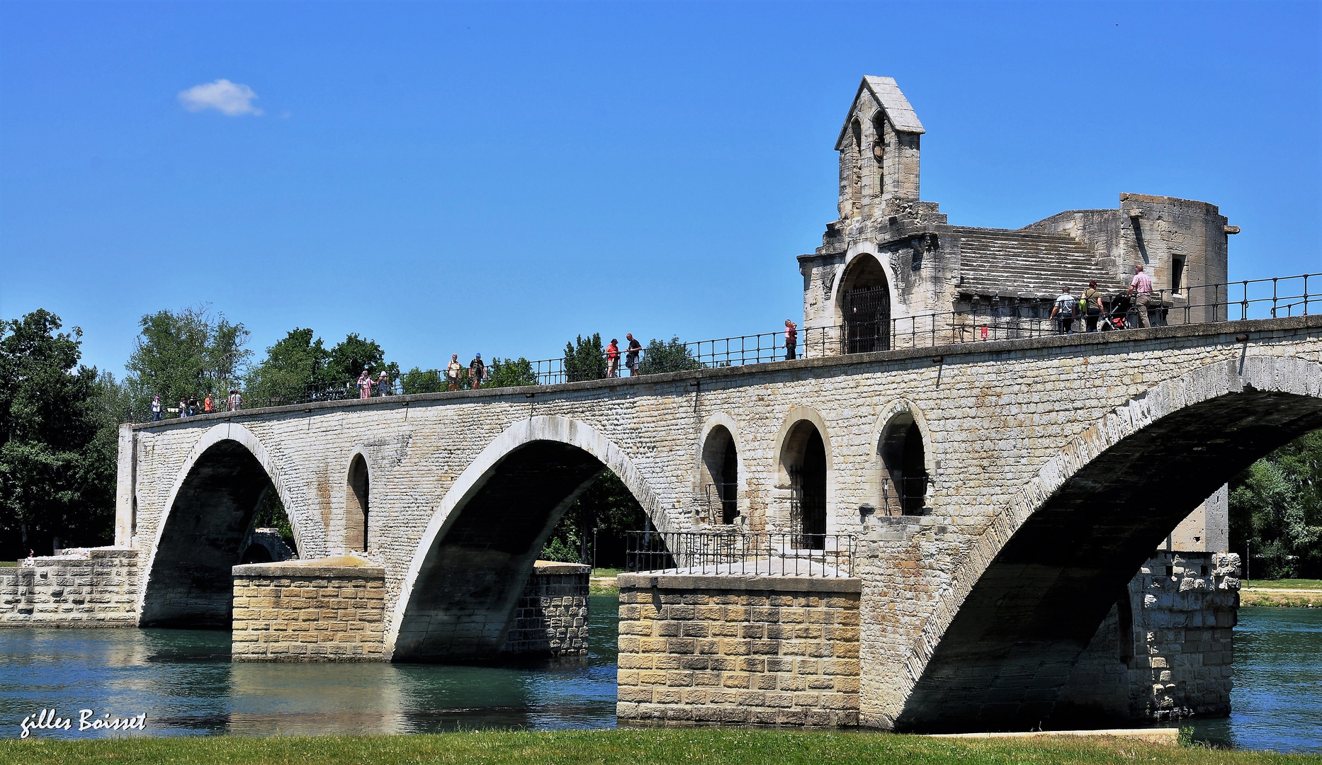 Sur le pont d'Avignon.....