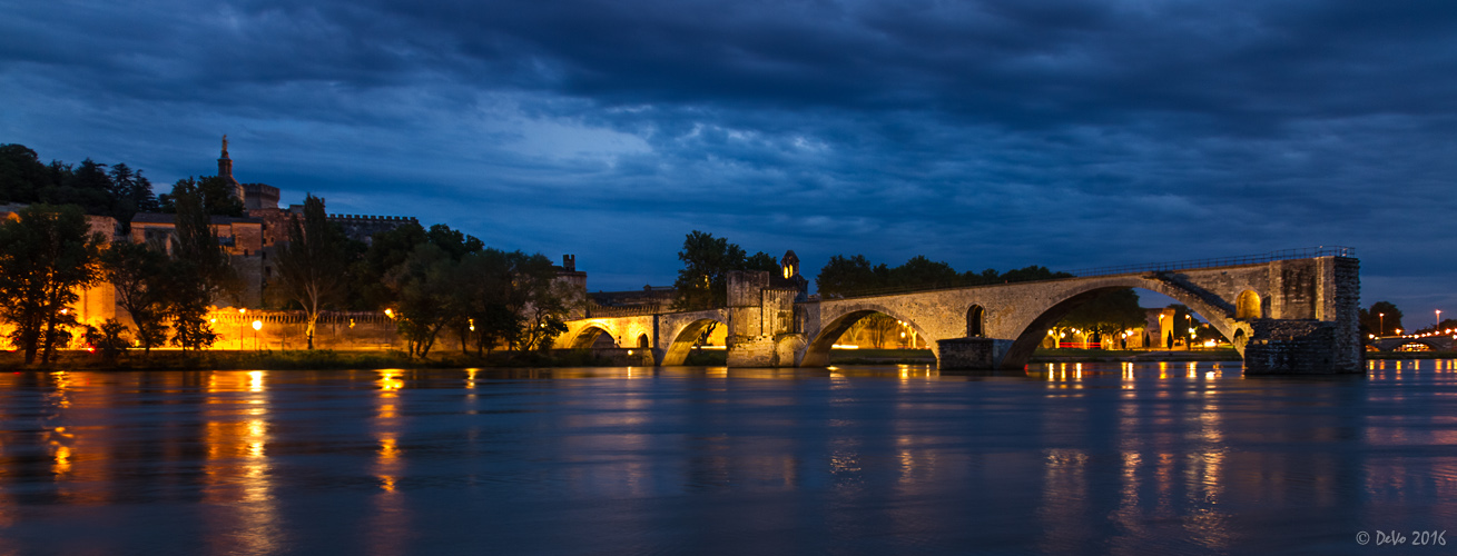 Sur le pont ... jaja, schon wieder ...