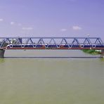 ¤ Sur le Pont: TGV ¤