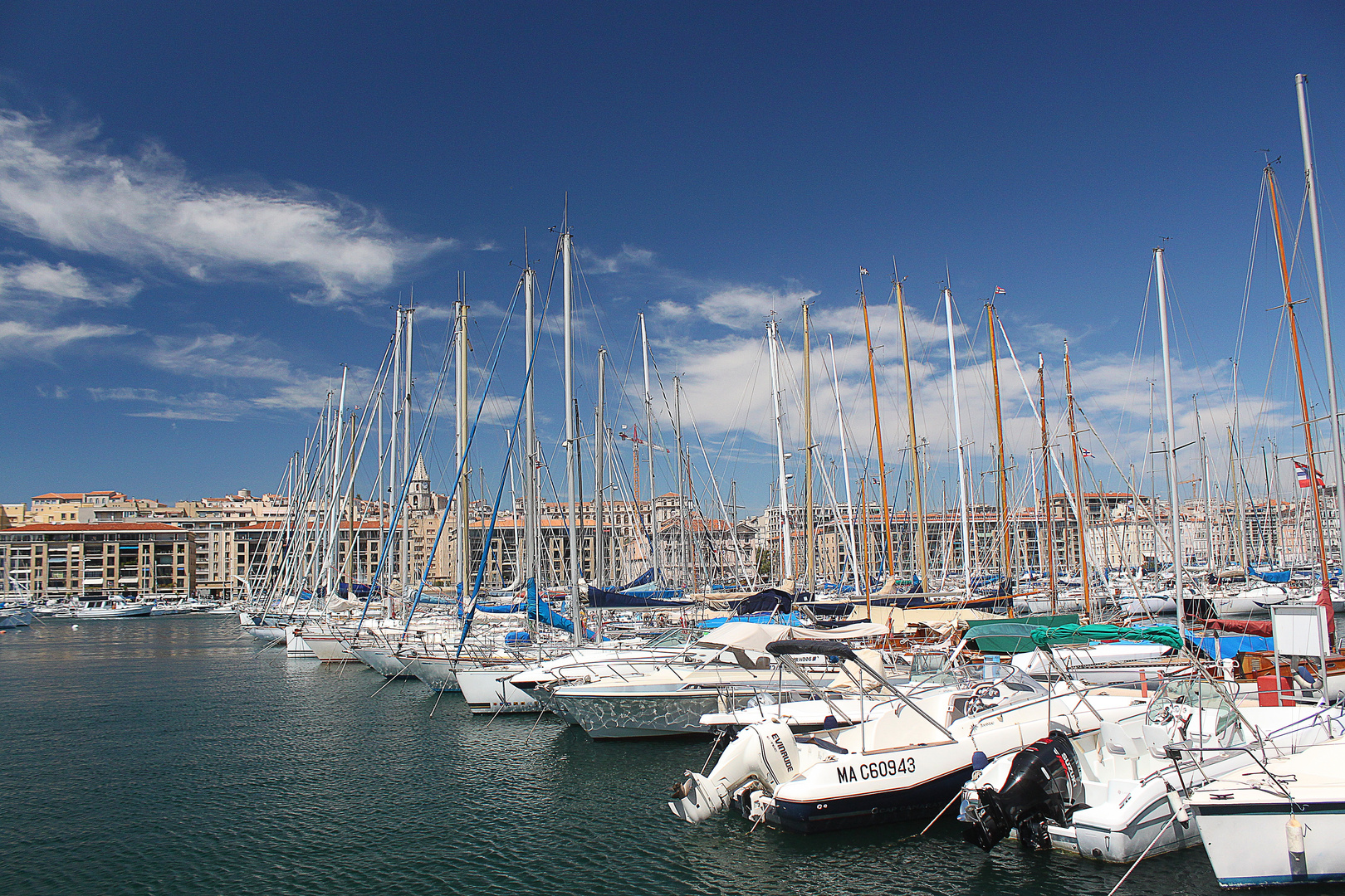 Sur le port de Marseille