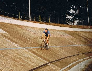 Sur le vélodrome de Francfort-sur-le-Main - Auf der Frankfurter Radrennbahn