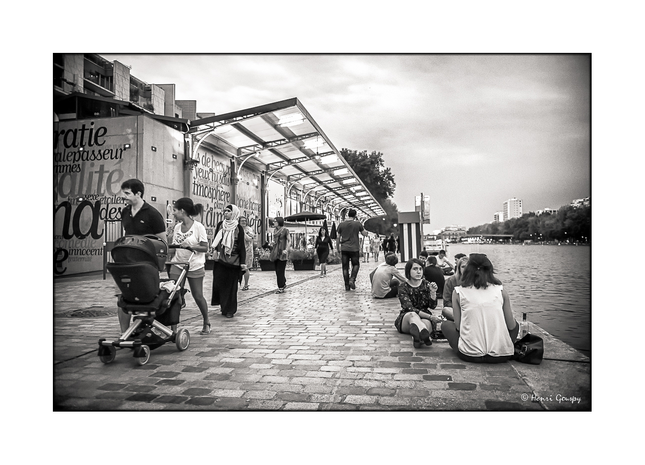 Sur les bords du canal Saint Martin