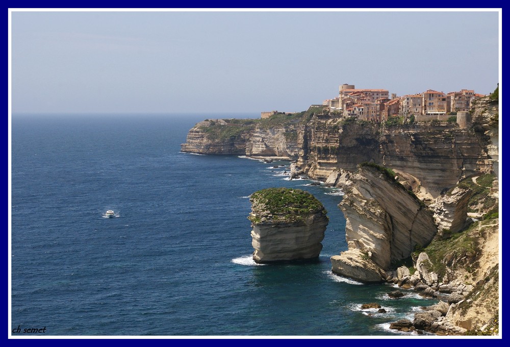 sur les falaises de bonifacio