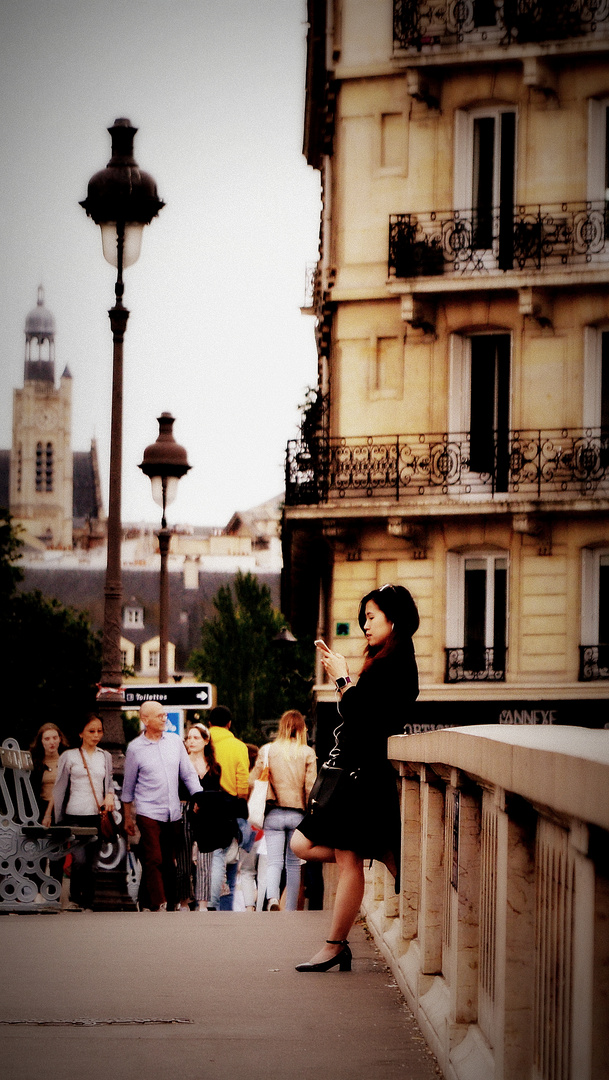 sur les ponts de paris