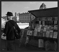 sur les quais de la Seine