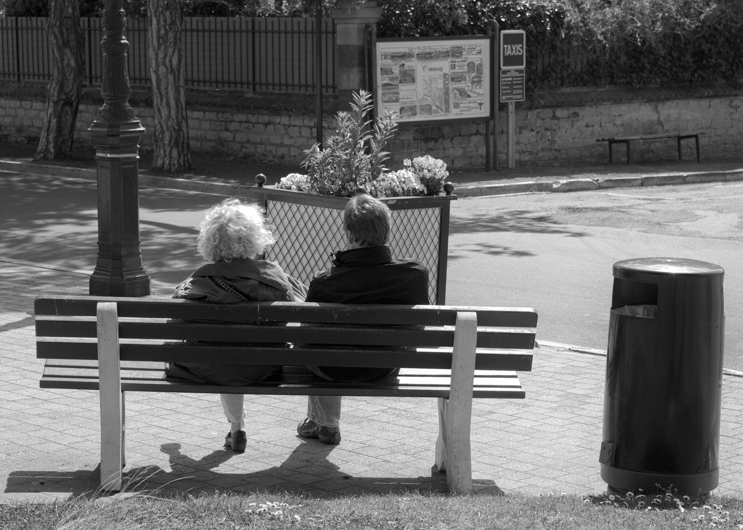 Sur une jambe ... à deux .