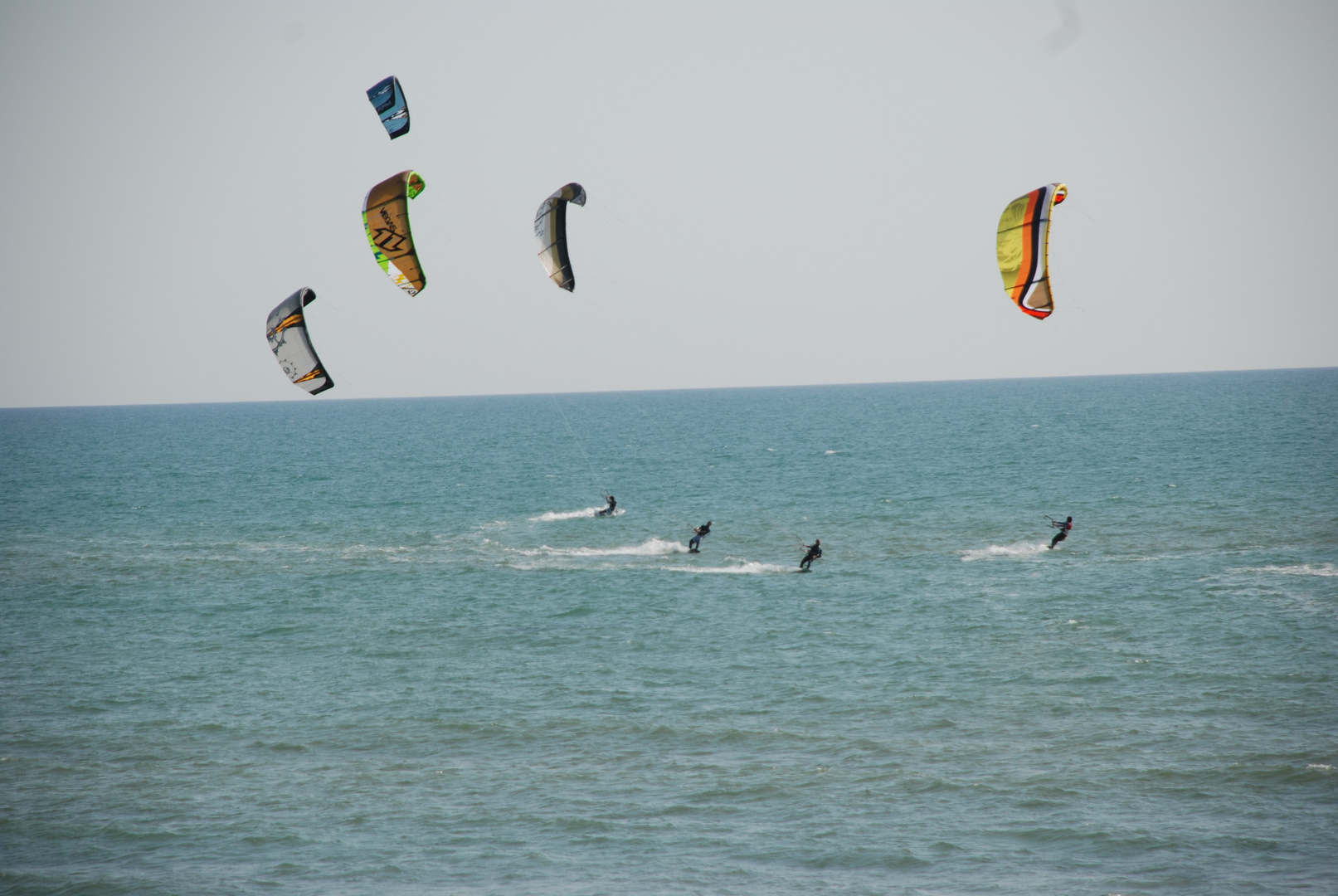 SURF IN MARE