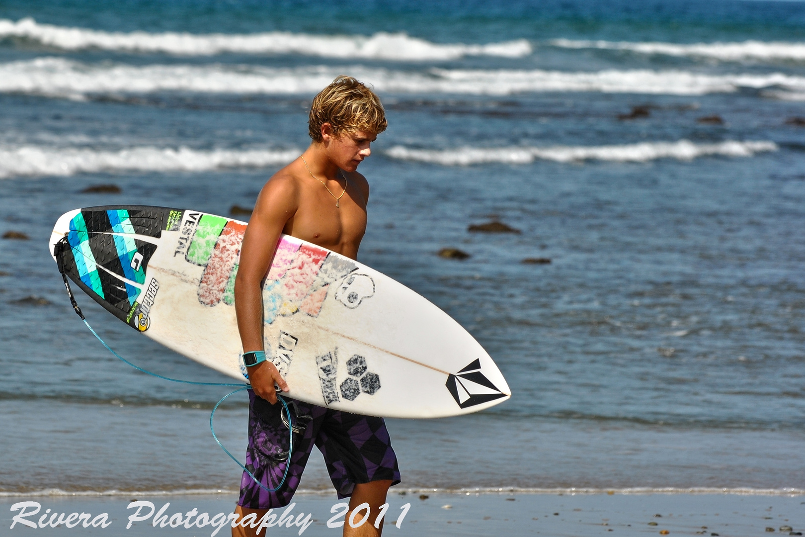 Surf Reef Conquer Montañita 2011 http://fotografoprofesionalguayaquil.blogspot.com/