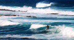 Surfen an Cape Reamur
