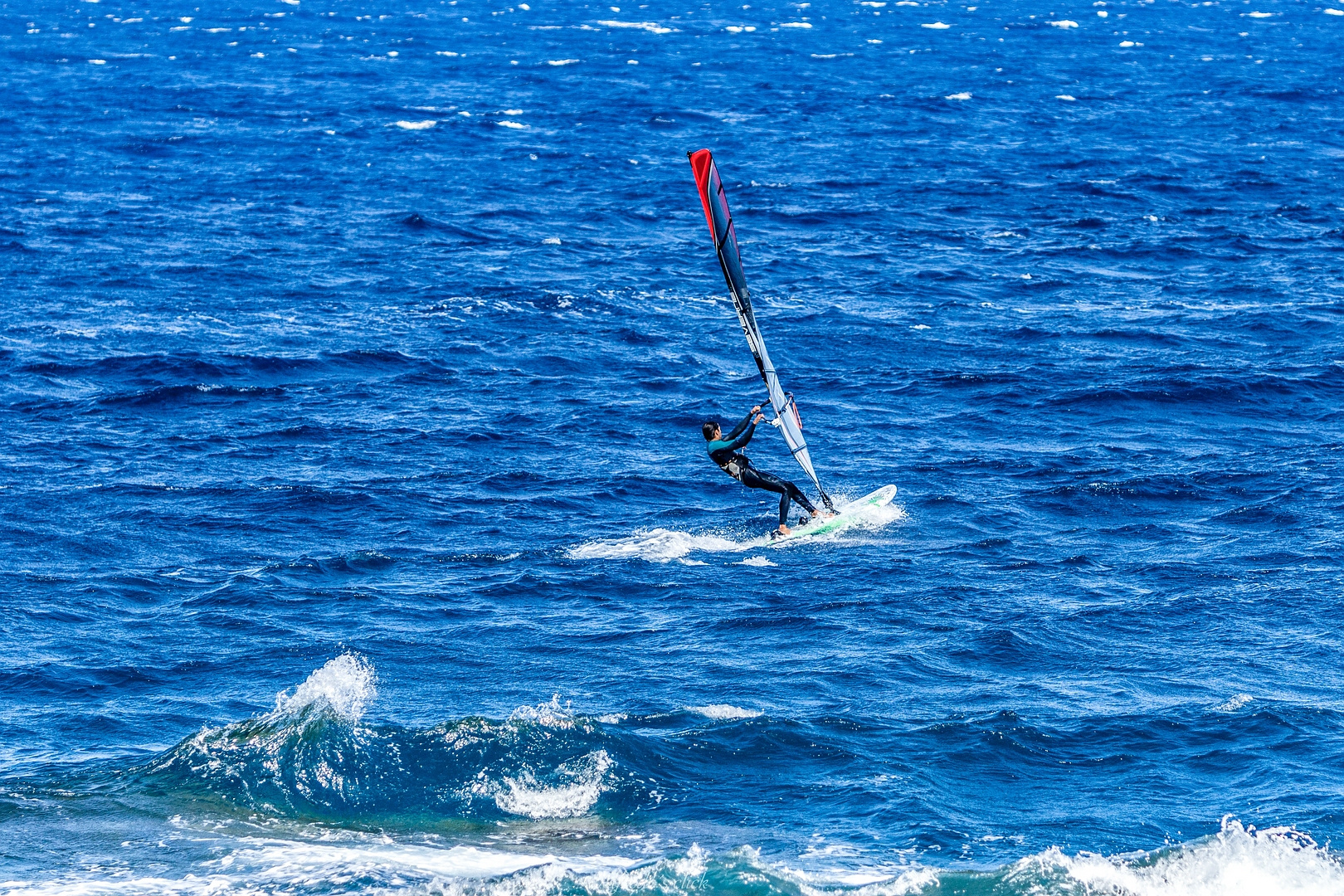 Surfen auf der Atlantik-Madeira