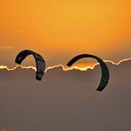 Surfen bis zum Sonnenuntergang