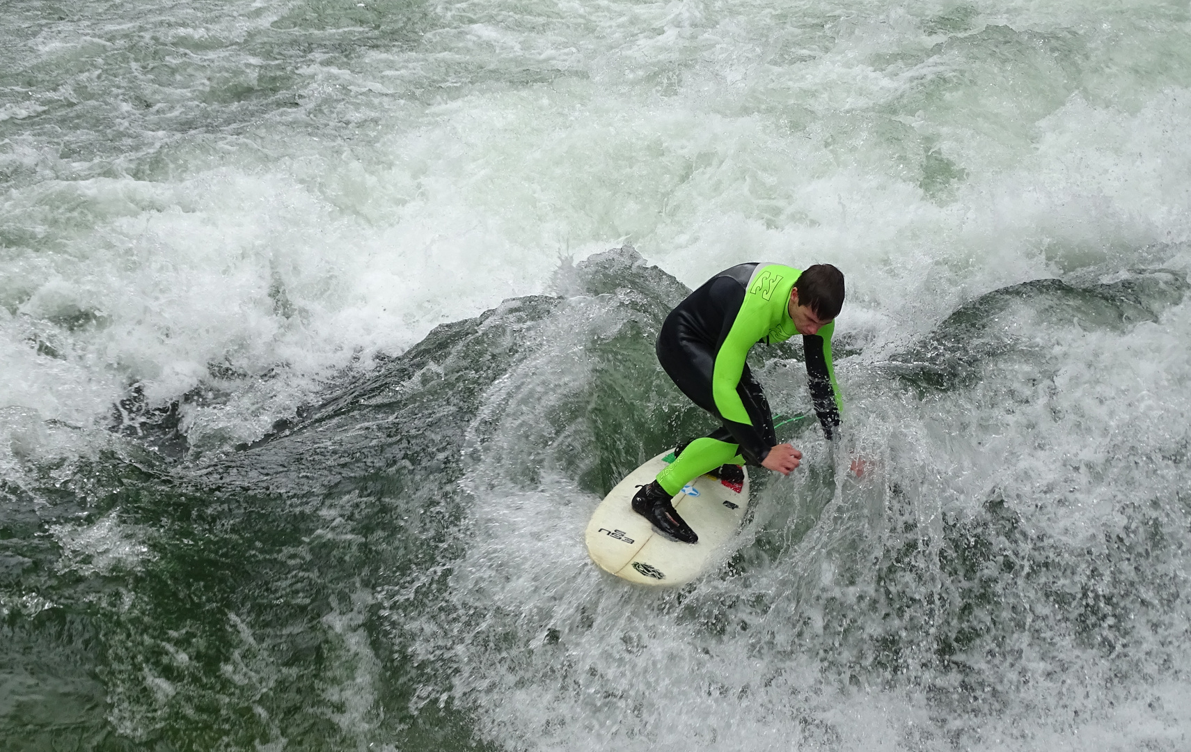 Surfen mitten in München I