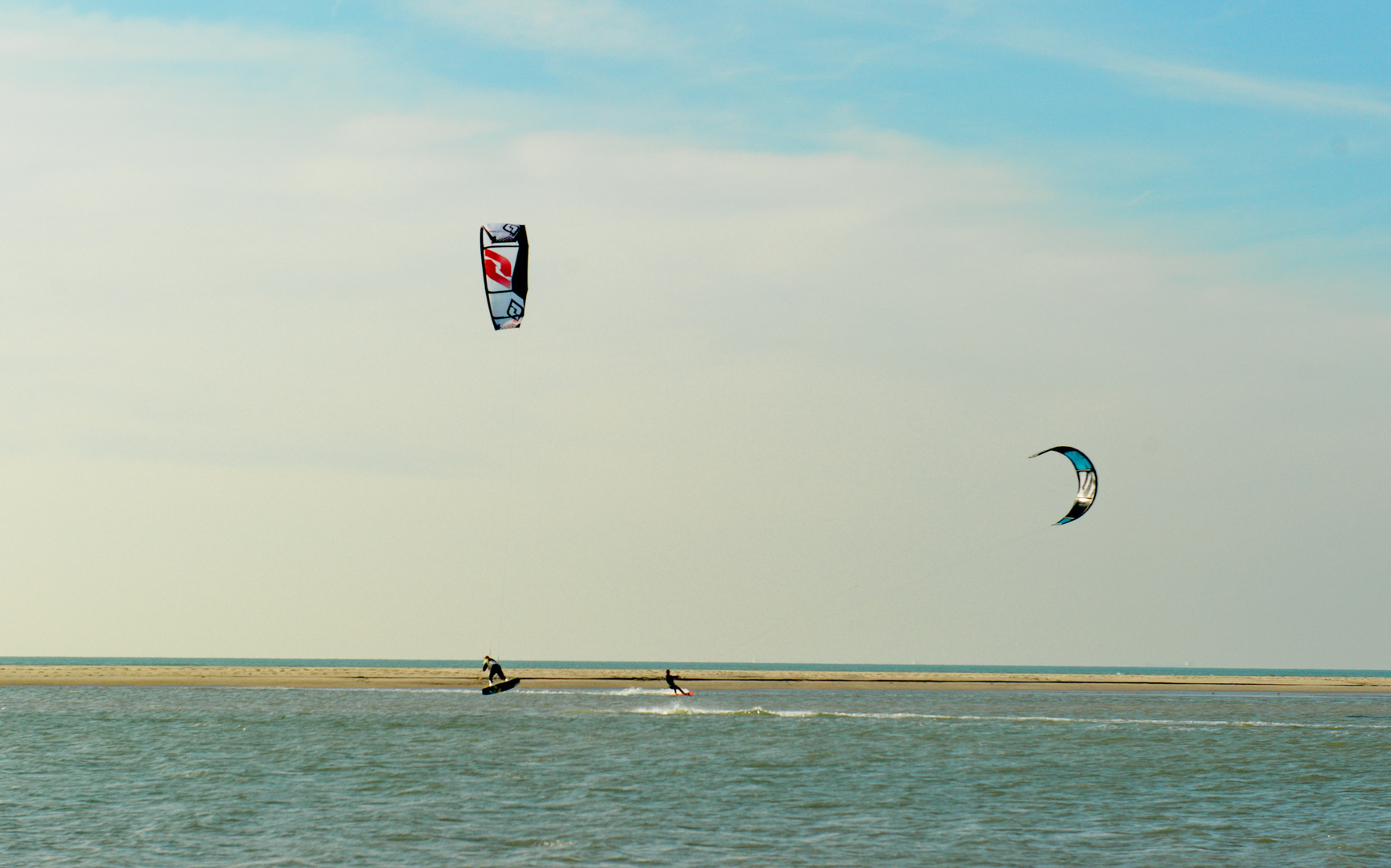 Surfen op de Maasvlakte 2