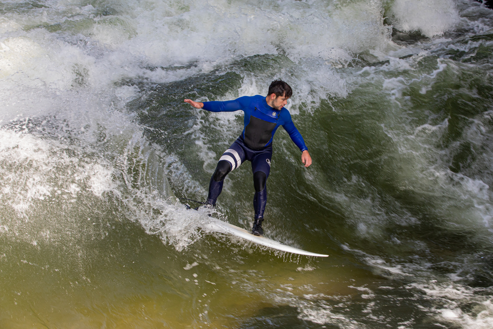 Surfer am Eisbach