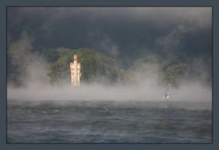 Surfer am Mäuseturm