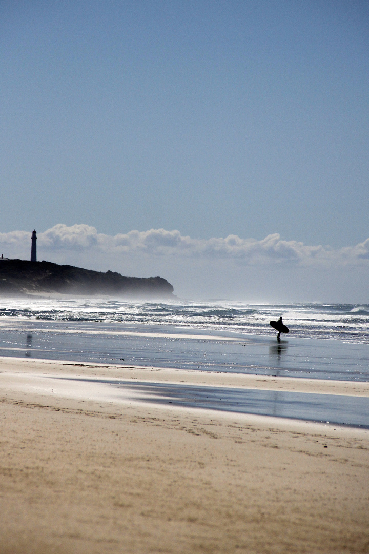 Surfer am Morgen