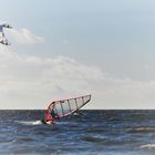 Surfer im Abendlicht