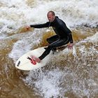 Surfer im Eiskanal (c)