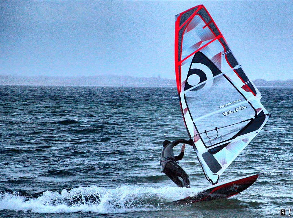 Surfer im Januar 2013 in der Eckernförder Bucht