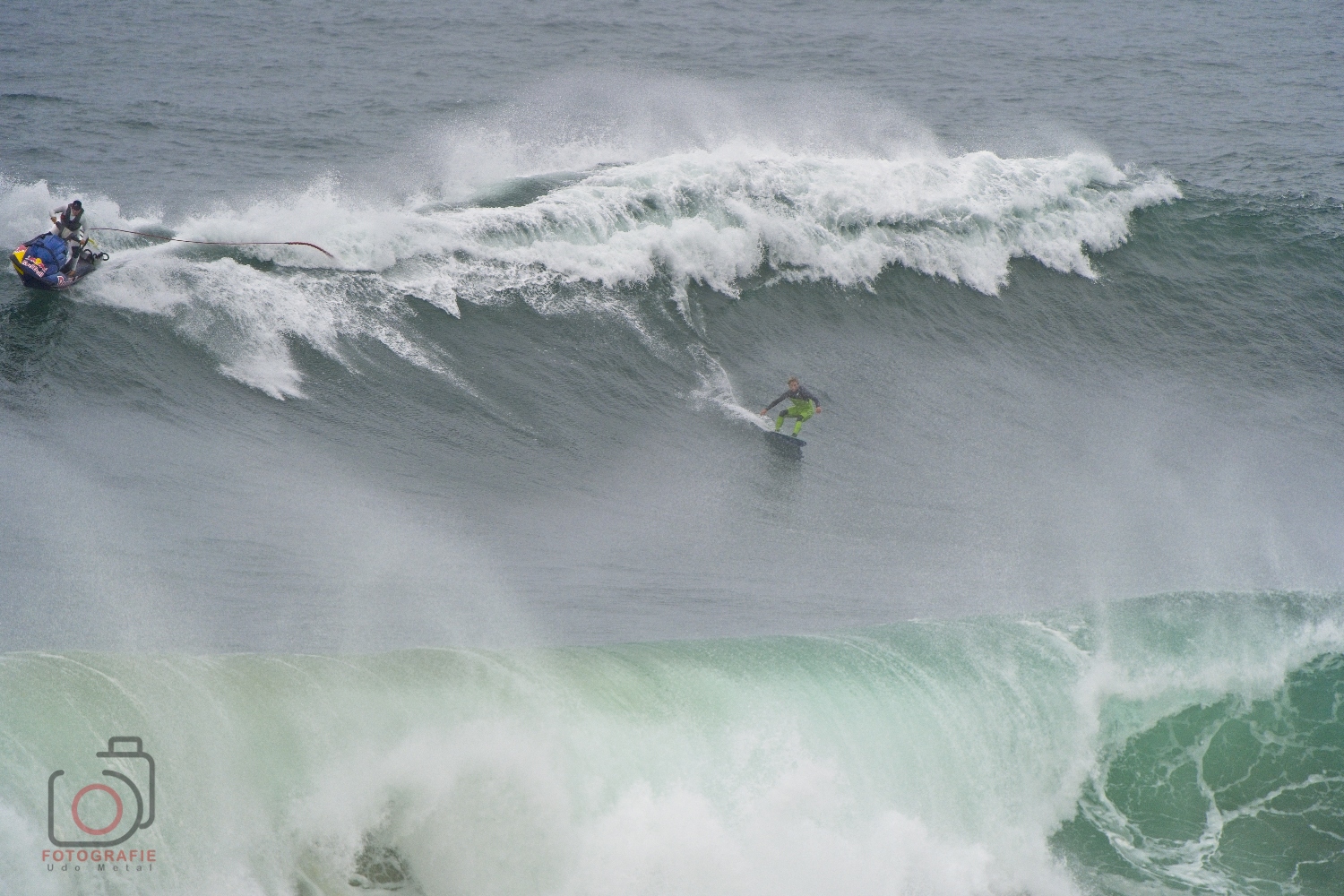 Surfer in Nazaré