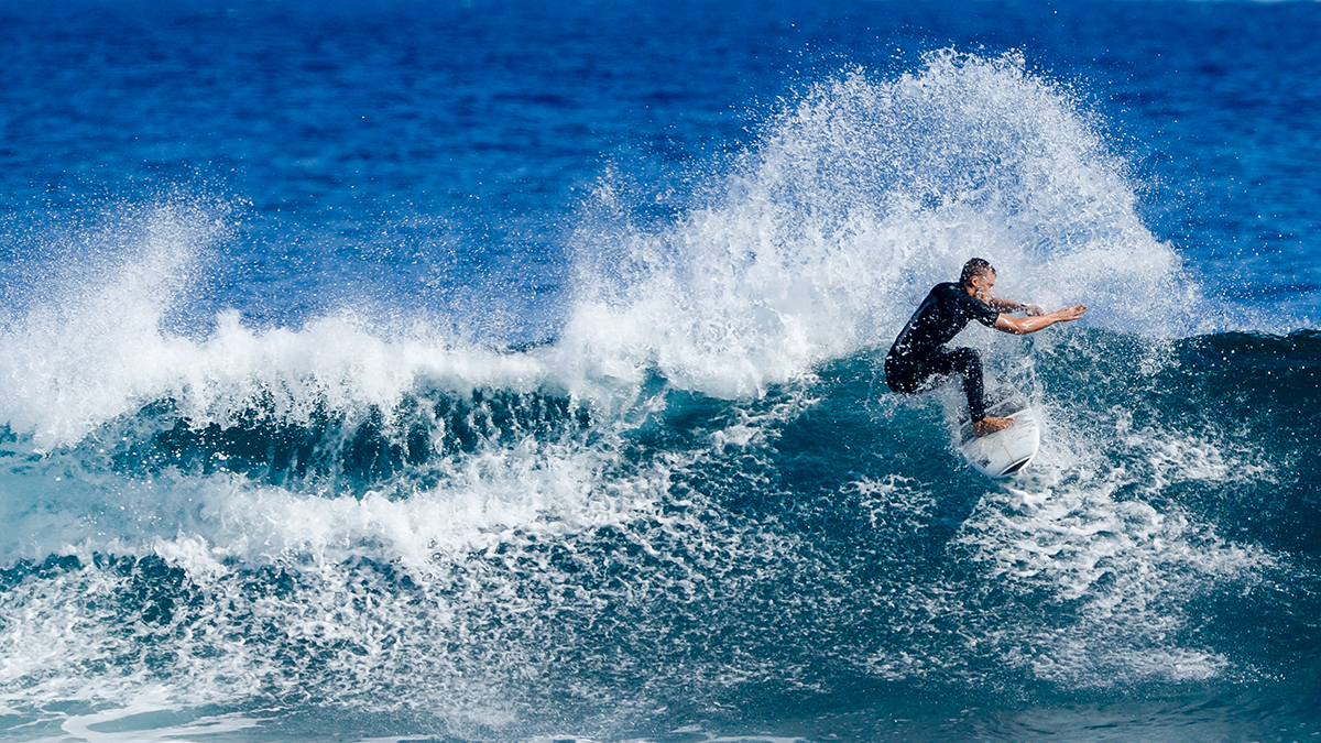 Surfer St Leu, SJ2, LRU3105