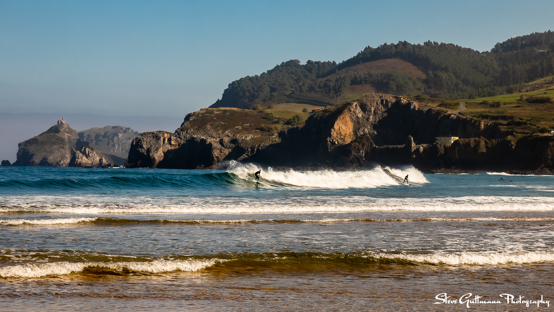 Surfers Paradies - Playa de Bakio