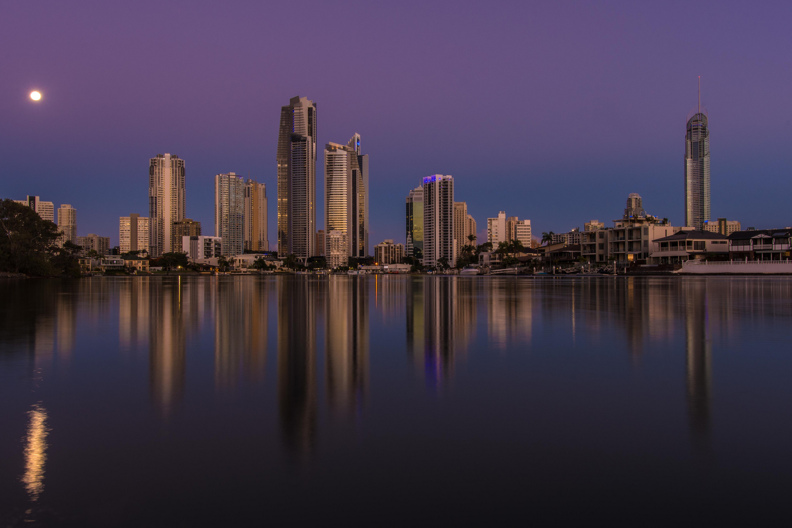 Surfers Paradise Skyline