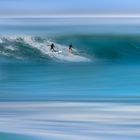 Surfeurs sur la côte basque