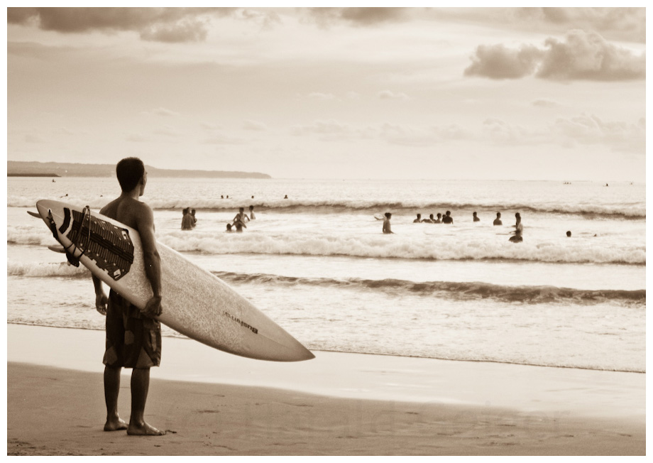 Surfing Bali 3