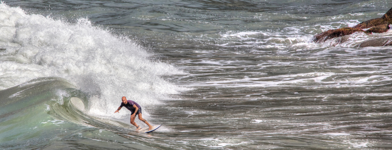 Surfing in Levanto - 1