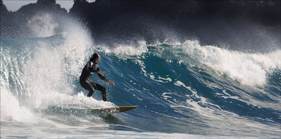 Surfing Lanzarote