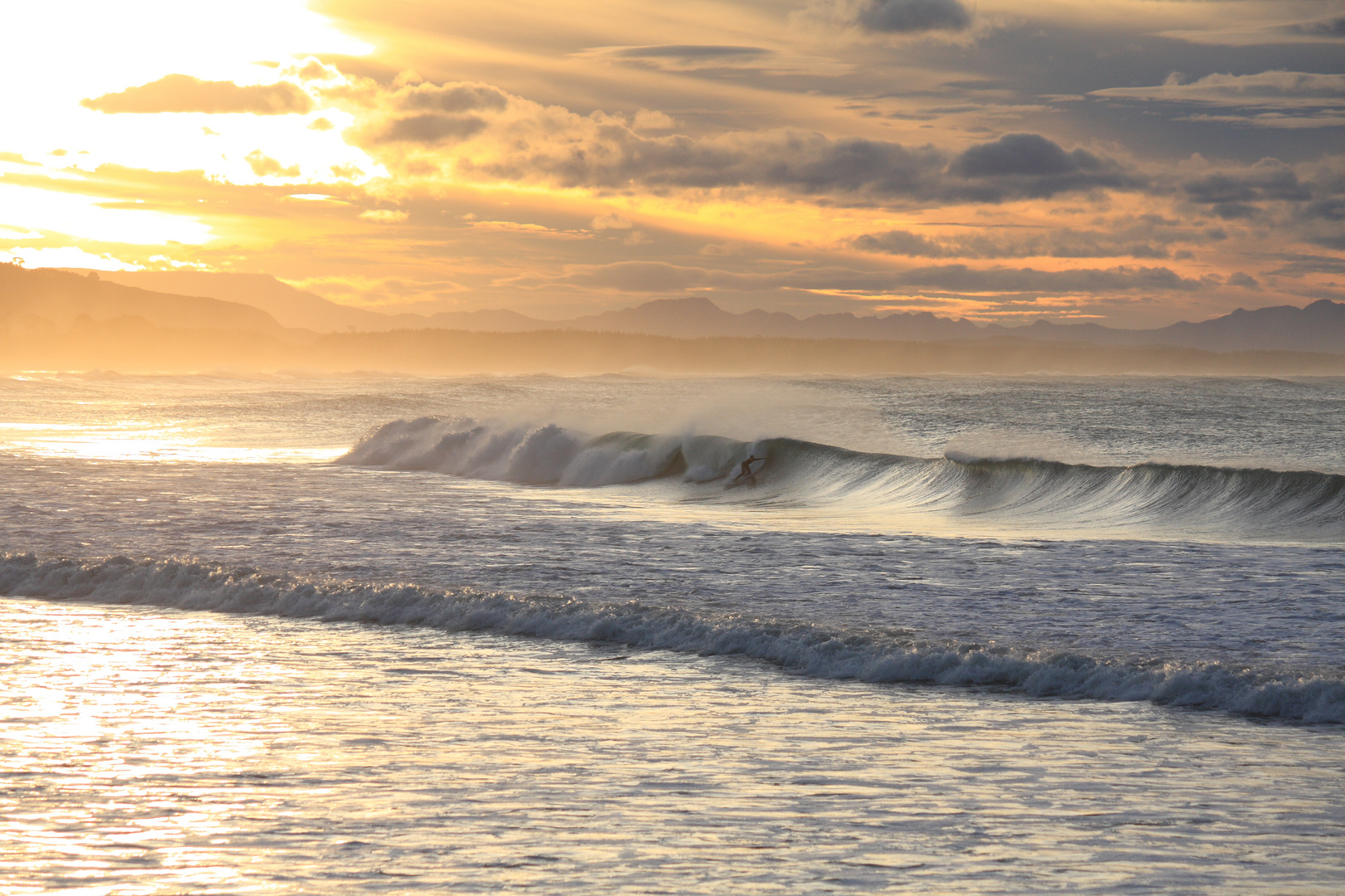 Surfing NZ