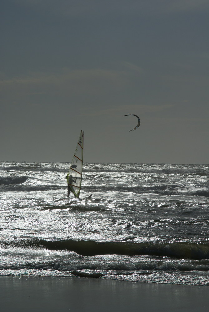 Surfing oder Kiteing...