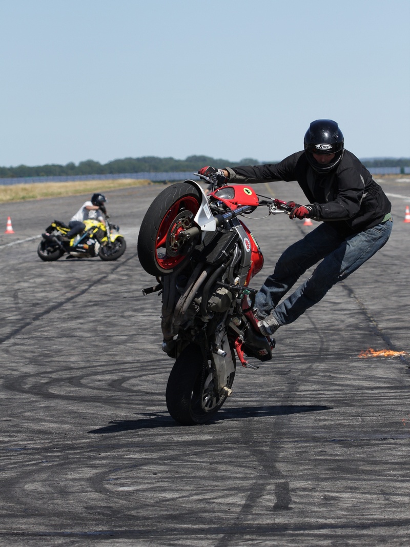 Surfing per Bike